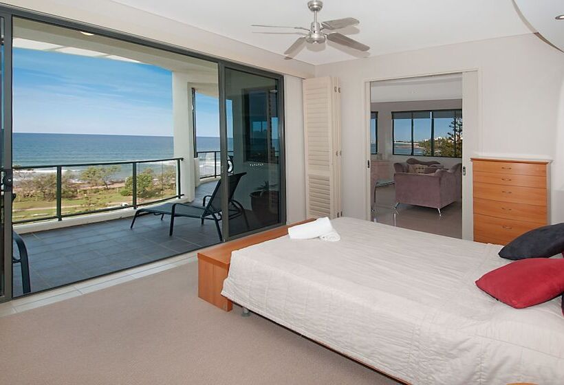 1침실 펜트하우스 아파트, Meridian Alex Beach Apartments