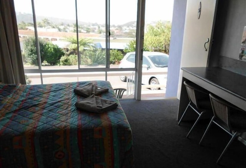 스탠다드 룸, Merimbula Gardens Motel