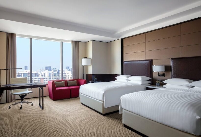 اتاق اجرایی, Shunde Marriott