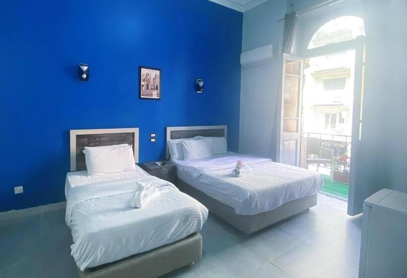 اتاق استاندارد با سرویس بهداشتی مشترک, The Australian Hostel