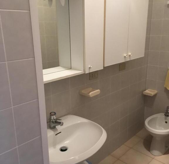 Апартаменты 1 Спальня Нижний Этаж, Casa St Uldarico