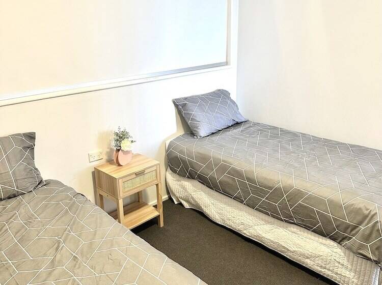 Апартаменты 2 Спальни Вид на Море, Hillhaven Holiday Apartments