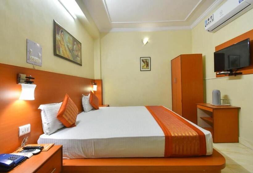 デラックスルーム, Jaisingh Palace