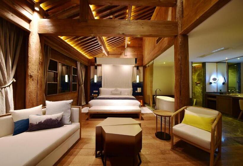 주니어 스위트, Lux Tea Horse Road Lijiang