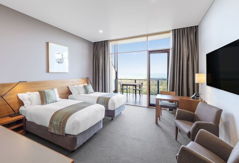 اتاق پرمیوم با چشم‌انداز دریا, Racv Inverloch Resort
