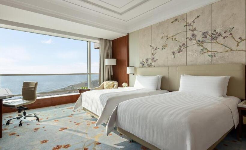 Номер Deluxe Вид на Море, Shangrila Qinhuangdao