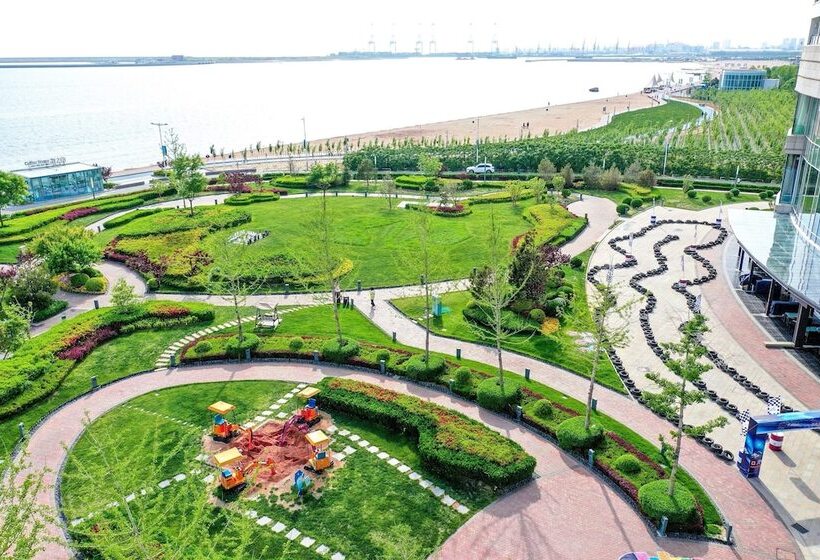 Номер Deluxe Вид на Море с Балконом, Shangrila Qinhuangdao