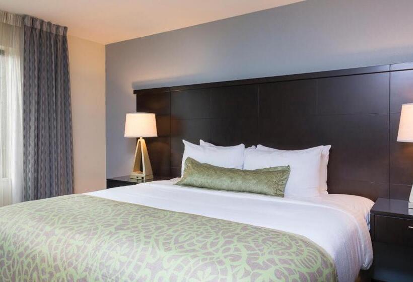 Люкс, Staybridge Suites Canton, An Ihg