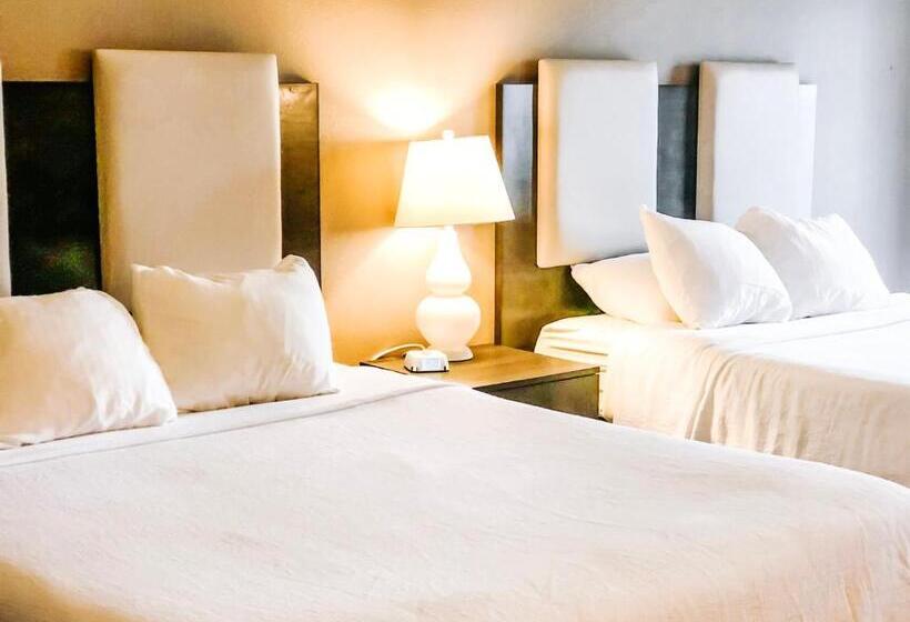 Номер Deluxe, Bavarian Inn, Black Hills