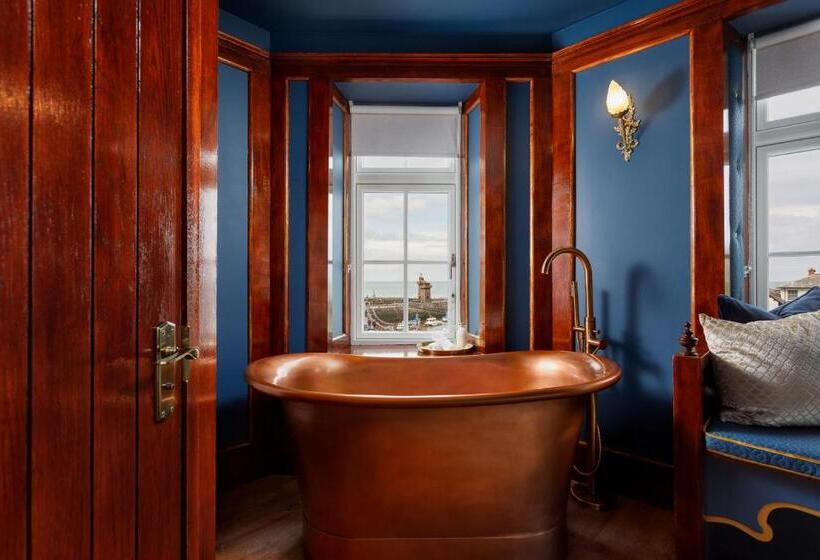 Стандартный Номер Кровать Кинг, The Bath