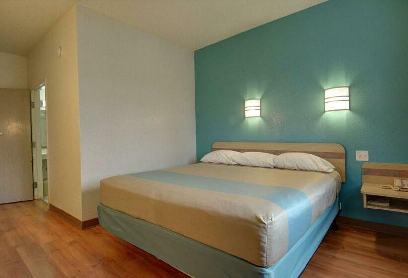 Стандартный Номер Кровать Кинг, Motel 6denison, Tx