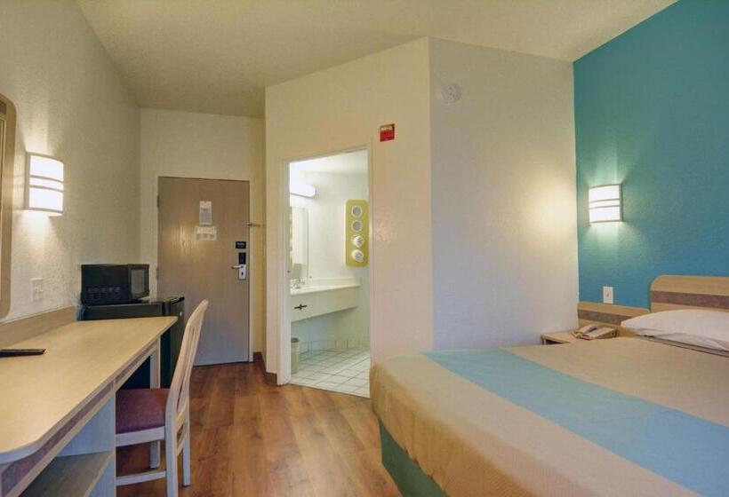 Номер Стандарт Кровать Кинг Адаптированный для Инвалидов, Motel 6denison, Tx