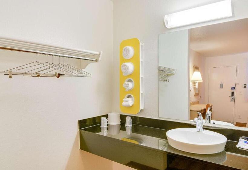Четырехместный Номер Стандарт, Motel 6rolling Meadows, Il  Chicago Northwest