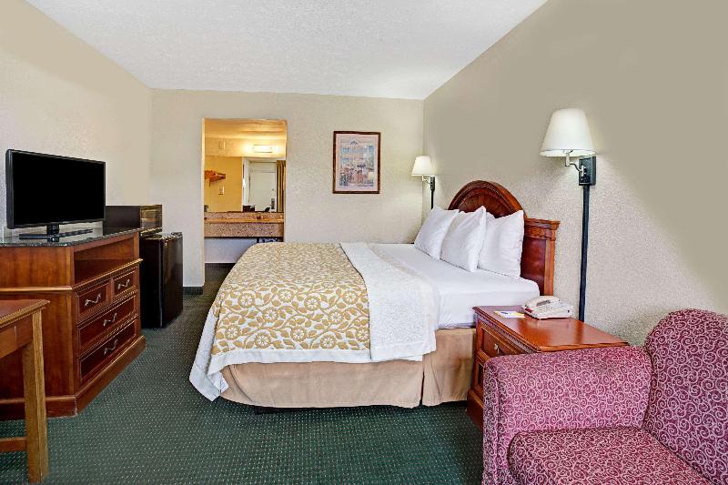 장애인을 위한 킹사이즈 침대 스탠다드 룸, Motel 6escondido, Ca