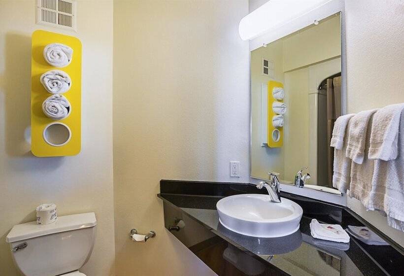 Номер Deluxe, Motel 6grand Island, Ne