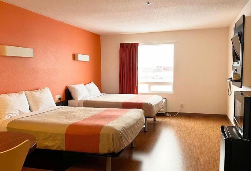 Номер Стандарт, Motel 6 Regina, Sk