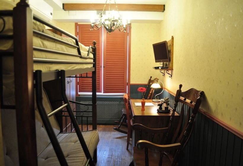 Quarto Triplo Estandar, Guest House Ognivo