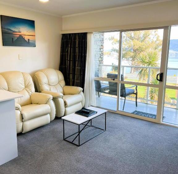 Апартаменты 1 Спальня, Fiordland Lakeview Motel And Apartments