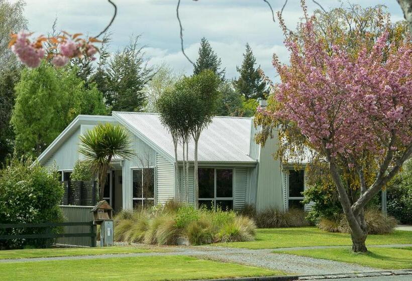 Дом 3 Спальни, Fiordland Lakeview Motel And Apartments