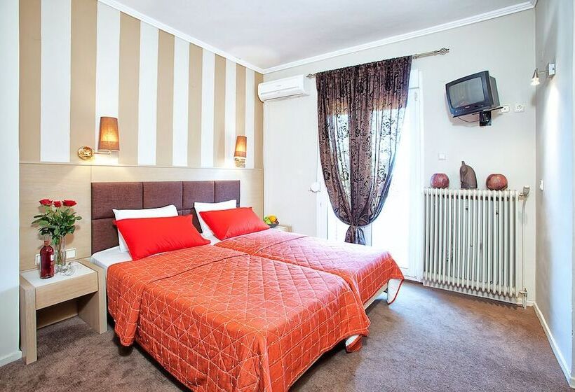 اتاق استاندارد با چشم‌انداز دریاچه, Anastassiou Hotel   Bike And Motorcycle Friendly