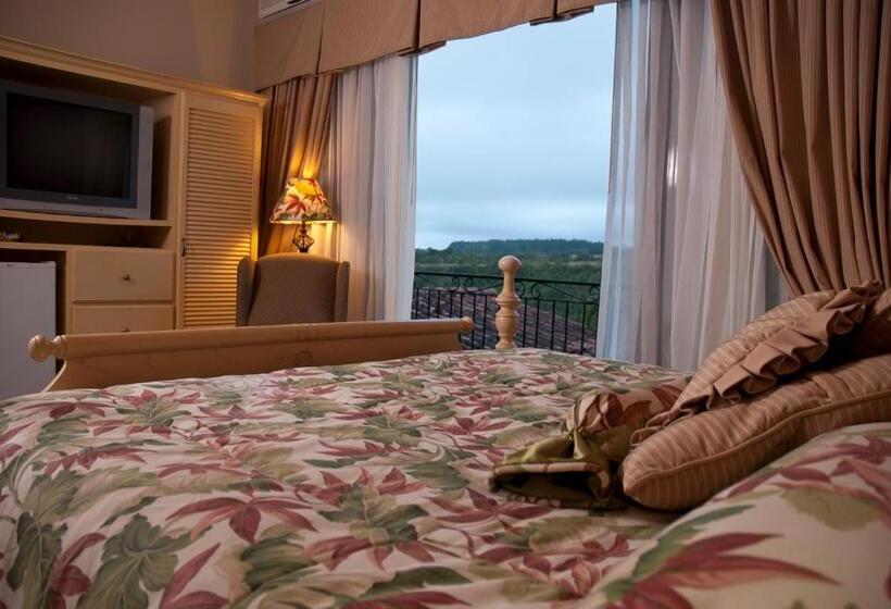 Люкс с Балконом, Hacienda Los Molinos Boutique Hotel & Villas