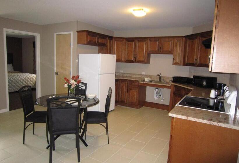 스위트 킹사이즈 침대, Red Carpet Inn And Suites Monmouth Junction