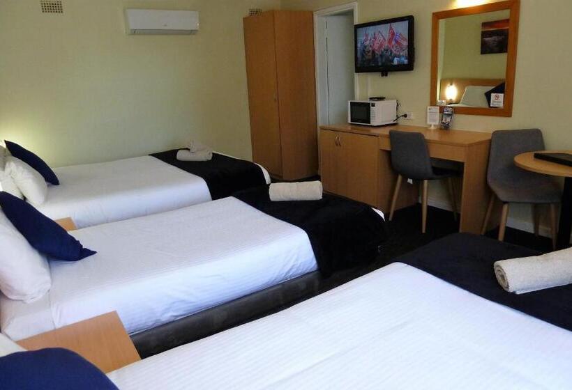 패밀리 룸, Sky Rider Motor Inn