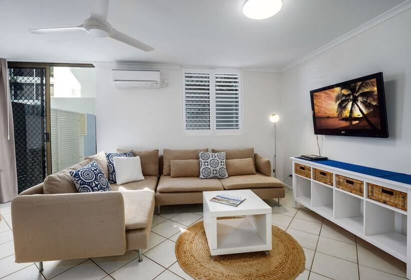 Апартаменты 2 Спальни Внутрение, Pacific Beach Resort