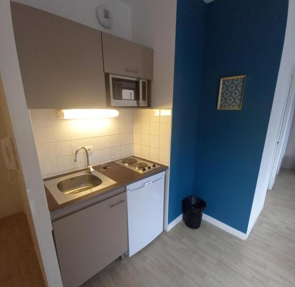استودیوی پریمیوم, Twenty Business Flats Lille Grand Stade