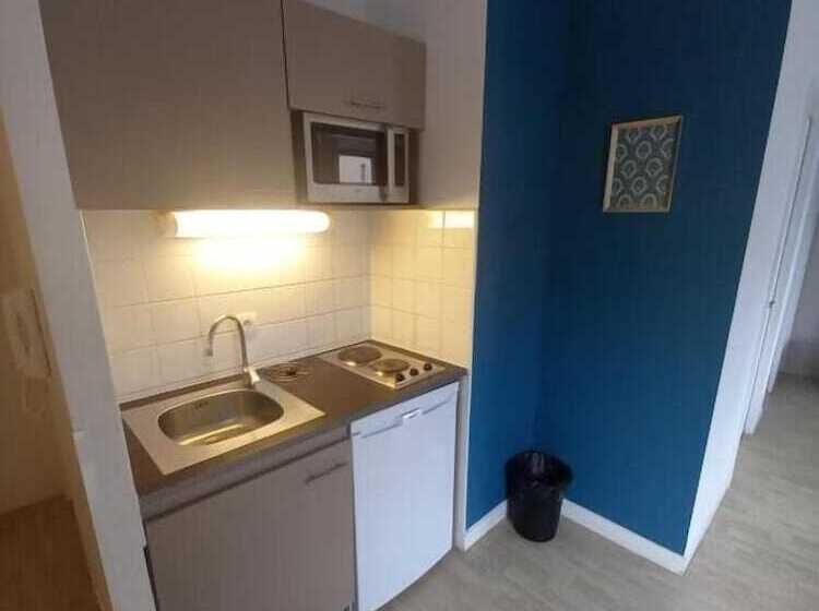 استودیوی سوپریور, Twenty Business Flats Lille Grand Stade
