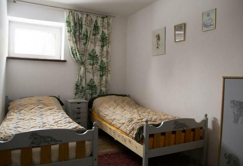 Номер Basic, Jurajska Bajka