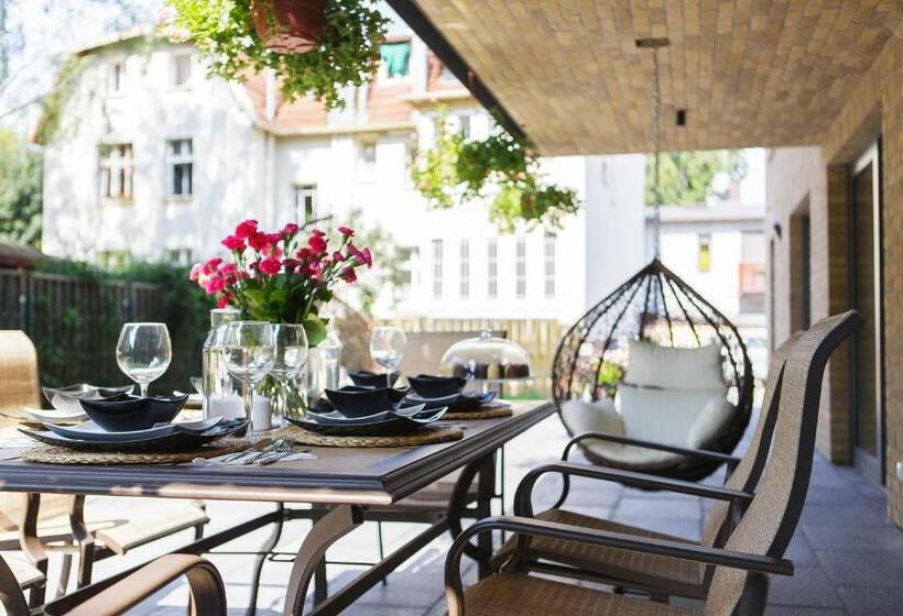 Апартаменты 1 Спальня Нижний Этаж, Lapwing Residence Sopot