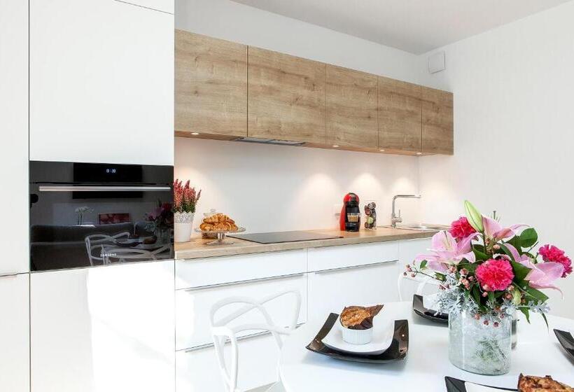 Апартаменты 1 Спальня Нижний Этаж, Lapwing Residence Sopot