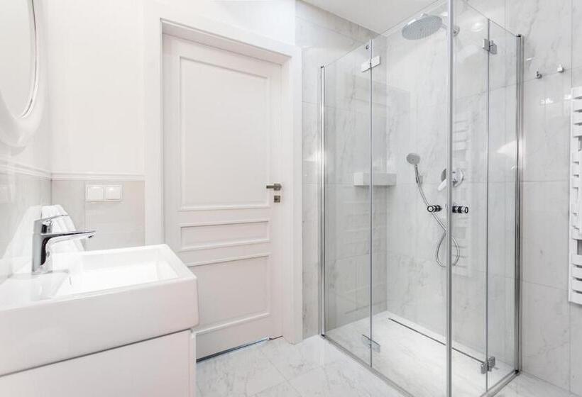 Апартаменты 1 Спальня Нижний Этаж, Lapwing Residence Sopot