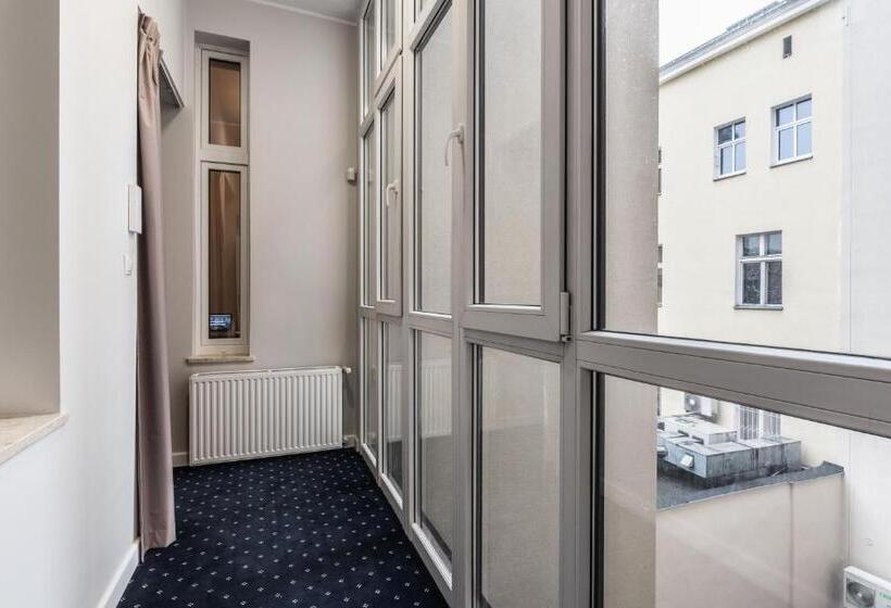 سوئیت 2 خوابه, Serenity Residence   Old Town Poznan By Friendly Apartments
