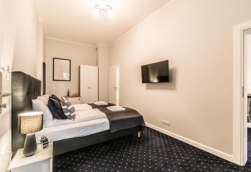 سوئیت 2 خوابه, Serenity Residence   Old Town Poznan By Friendly Apartments