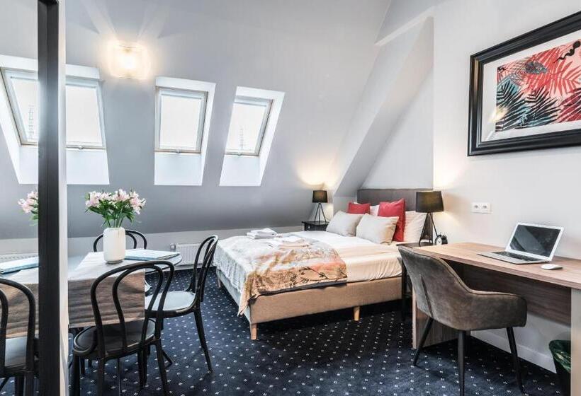 سوییت جونیور, Serenity Residence   Old Town Poznan By Friendly Apartments