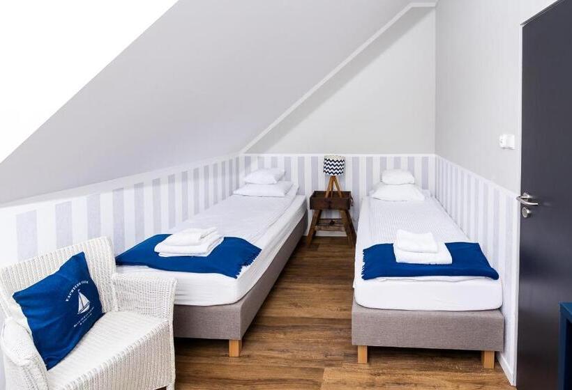 Номер Стандарт Вид на Сад, Czar Mamry Apartamenty