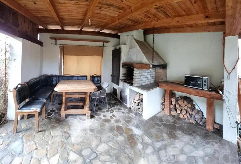 خانه 4 خوابه, Mountain House