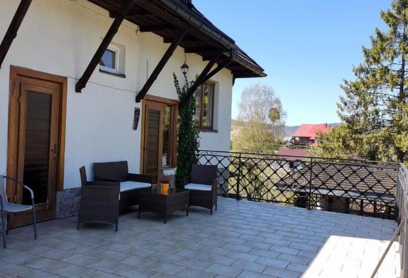 خانه 4 خوابه, Mountain House
