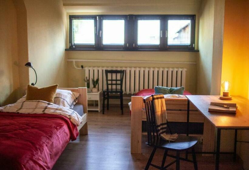 اتاق استاندارد, Pokoje Gościnne Przy Rynku