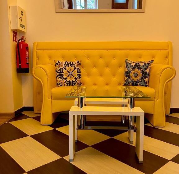 شقة 3 غرف, Topolove Rooms & Apartments