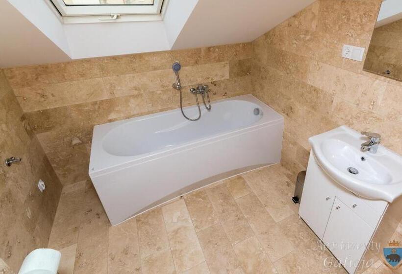 آپارتمان 1 خوابه, Apartamenty Galicja