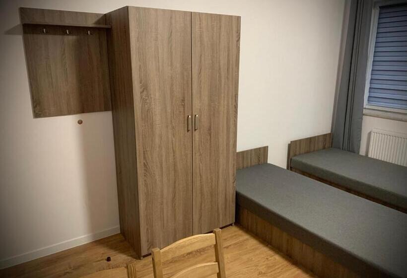 Четырехместный Номер Стандарт, Hostel Sportowa