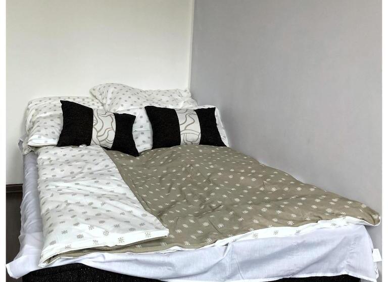 اتاق استاندارد, Kwadrat B&b Jałowego