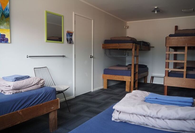 Quarto Estandar, Tasman Bay Backpackers