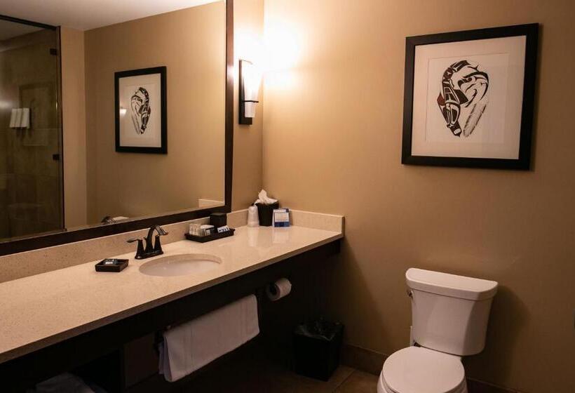 Номер Deluxe Кровать Кинг, Swinomish Casino & Lodge