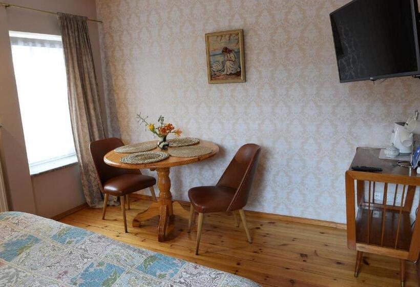 Студия Стандарт, Guest House Wiejska Sielanka