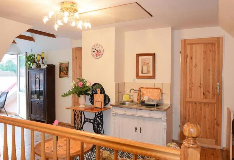 Номер Стандарт с Балконом, Guest House Wiejska Sielanka