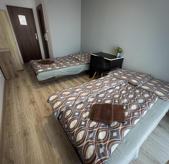 اتاق استاندارد با بالکن, Kwadrat Apartamenty Grottgera